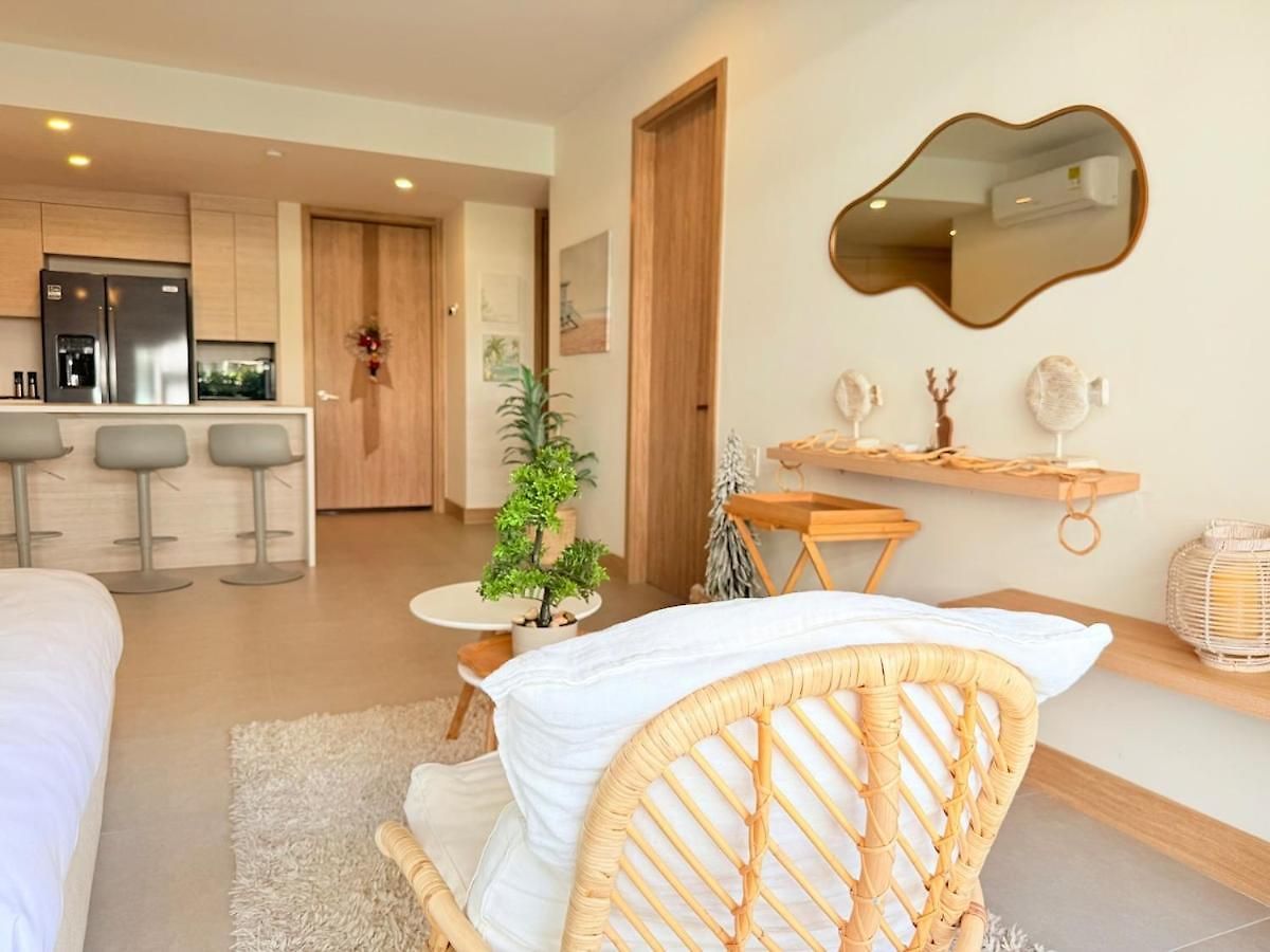 Beachfront 2br Private Pool - Morros Kai