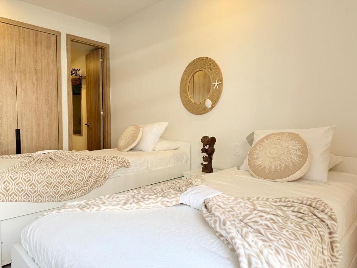 Beachfront 2br Private Pool - Morros Kai *