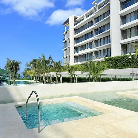 Beachfront 2br Private Pool - Morros Kai