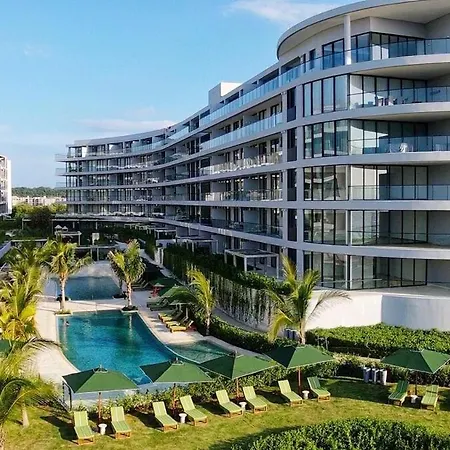 Beachfront 2br Private Pool - Morros Kai Apartamento *